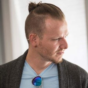 Meet your Posher, Joe